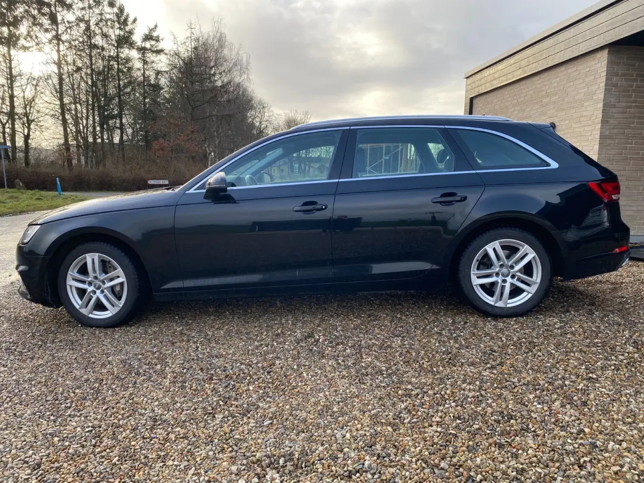 Billede 3 - Audi A4 40 TDi Avant S-tr.