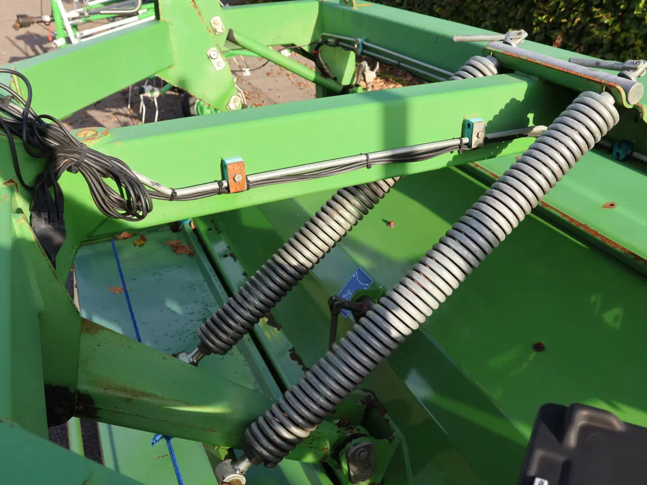 Billede 12 -  Krone Easycut 3210CV bugseret skivehøster