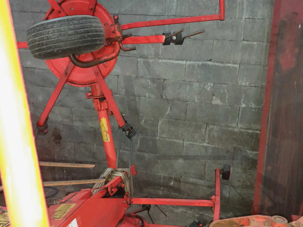 Billede 2 - Kuhn gf 5002 høvender