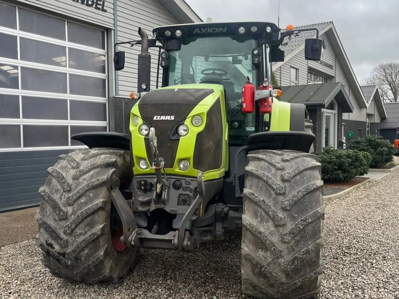 Billede 11 - CLAAS AXION 850 CMatic med frontlift