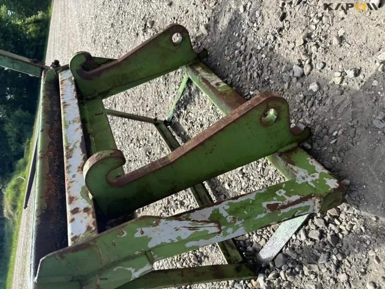 Billede 8 - - - - Halm spyd