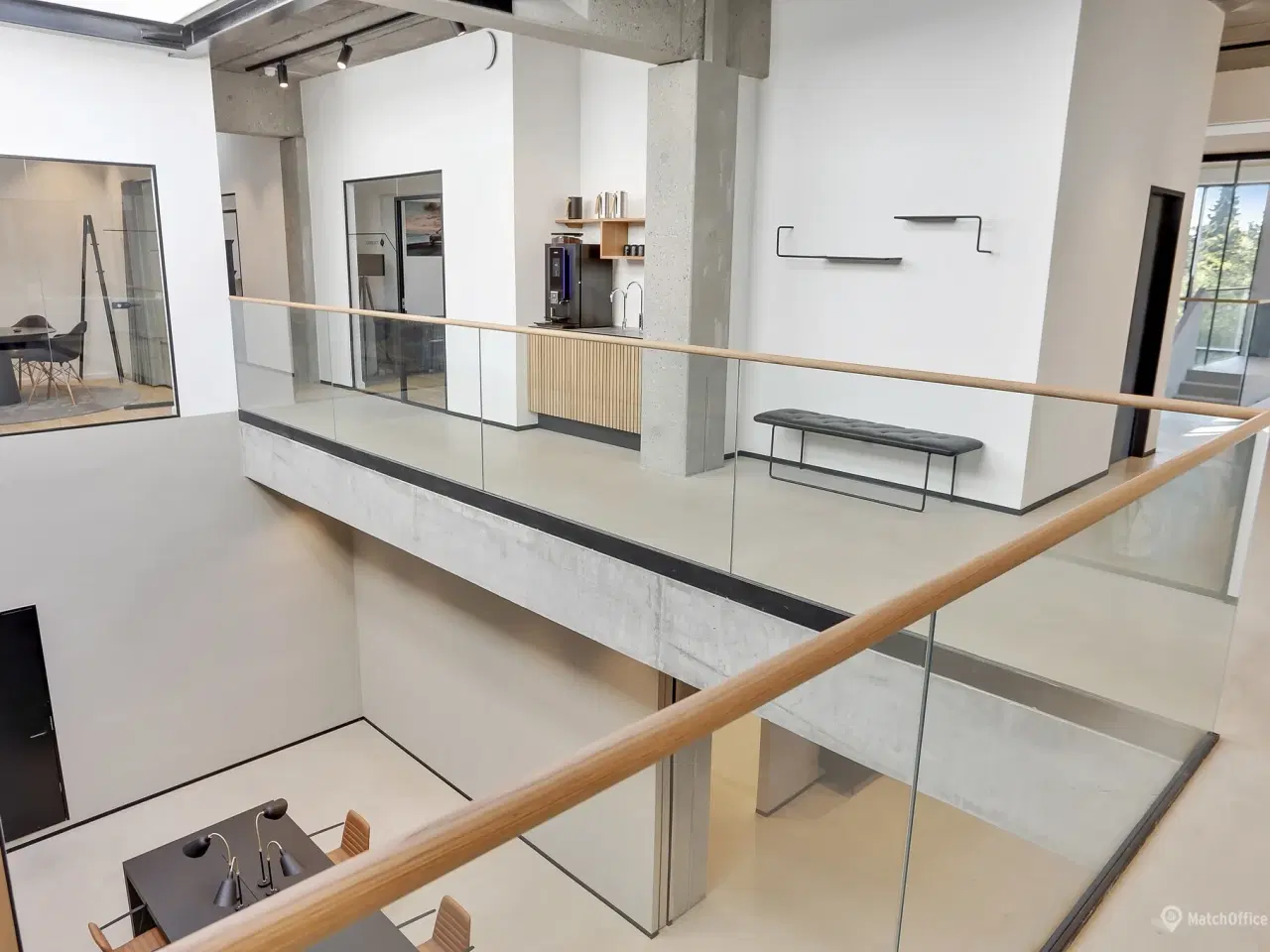 Billede 6 - Sjældent udbudt kontor med bedste beliggenhed og direkte udsyn til grønne omgivelser - GRATIS PARKERING