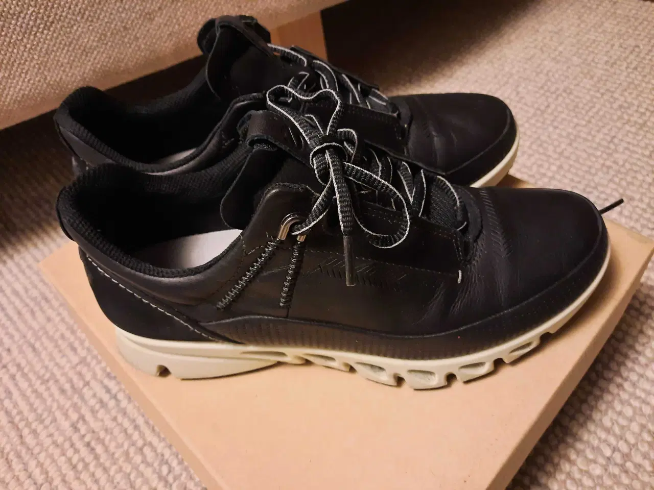 Billede 5 - Ecco sko/travesko 