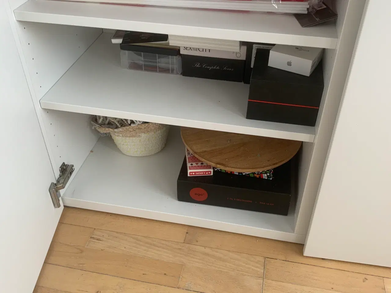Billede 3 - IKEA BESTÅ SKAB