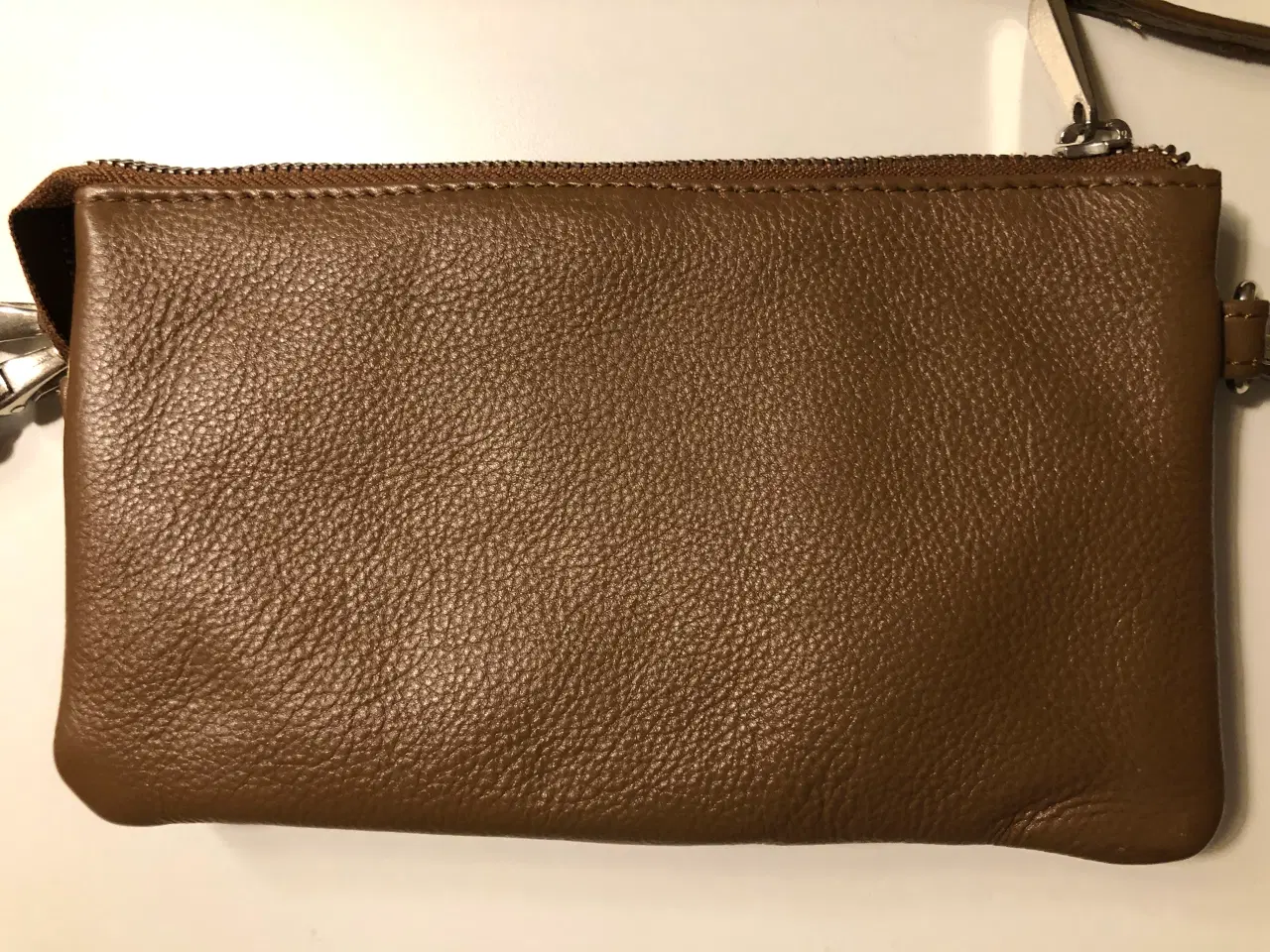 Billede 8 - Skuldertaske / håndtaske fra Aura i ægte læder