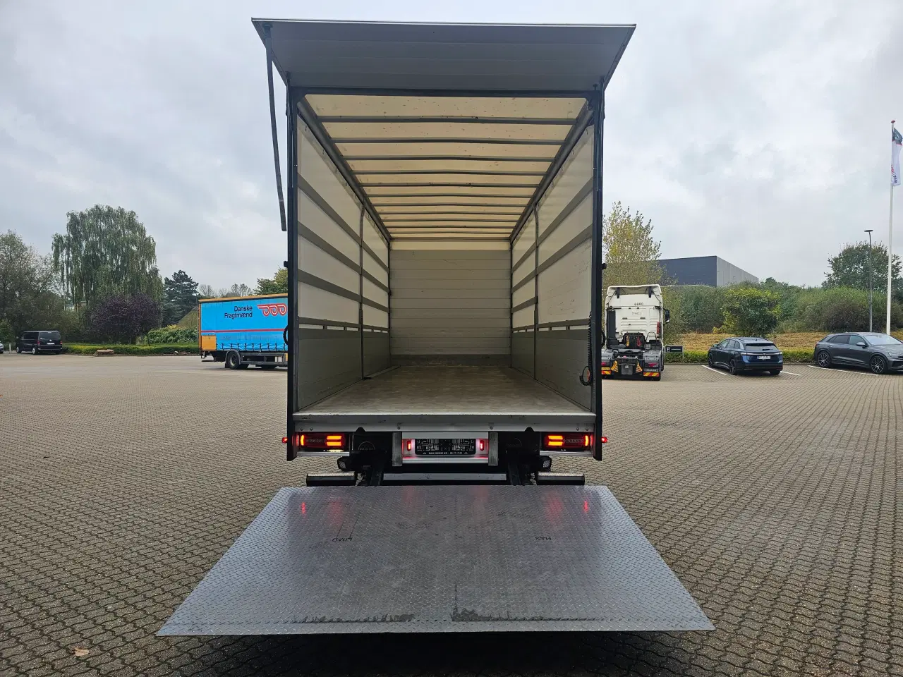 Billede 10 - MAN TGL 12.250, Presenning