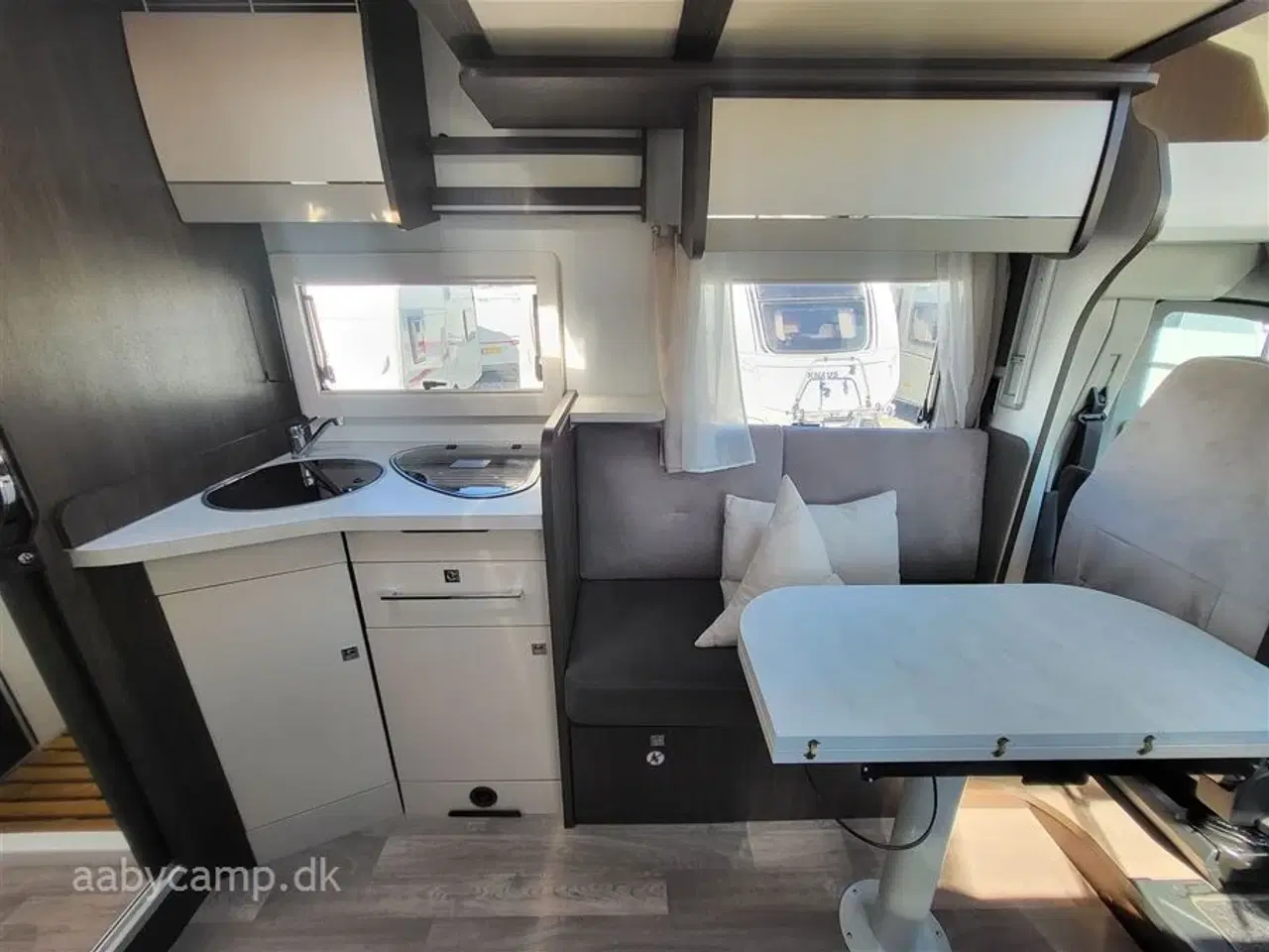 Billede 11 - 2024 - Benimar Tessoro T468 Special Edition   Super lækker familie Camper