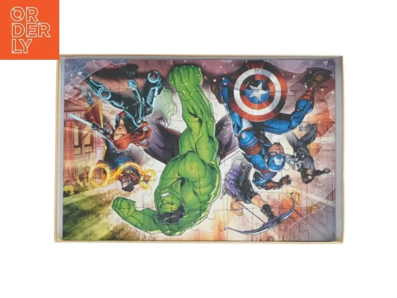 Billede 3 - Avengers 2-i-1 puslespil fra Trefl (str. 60. prikker)