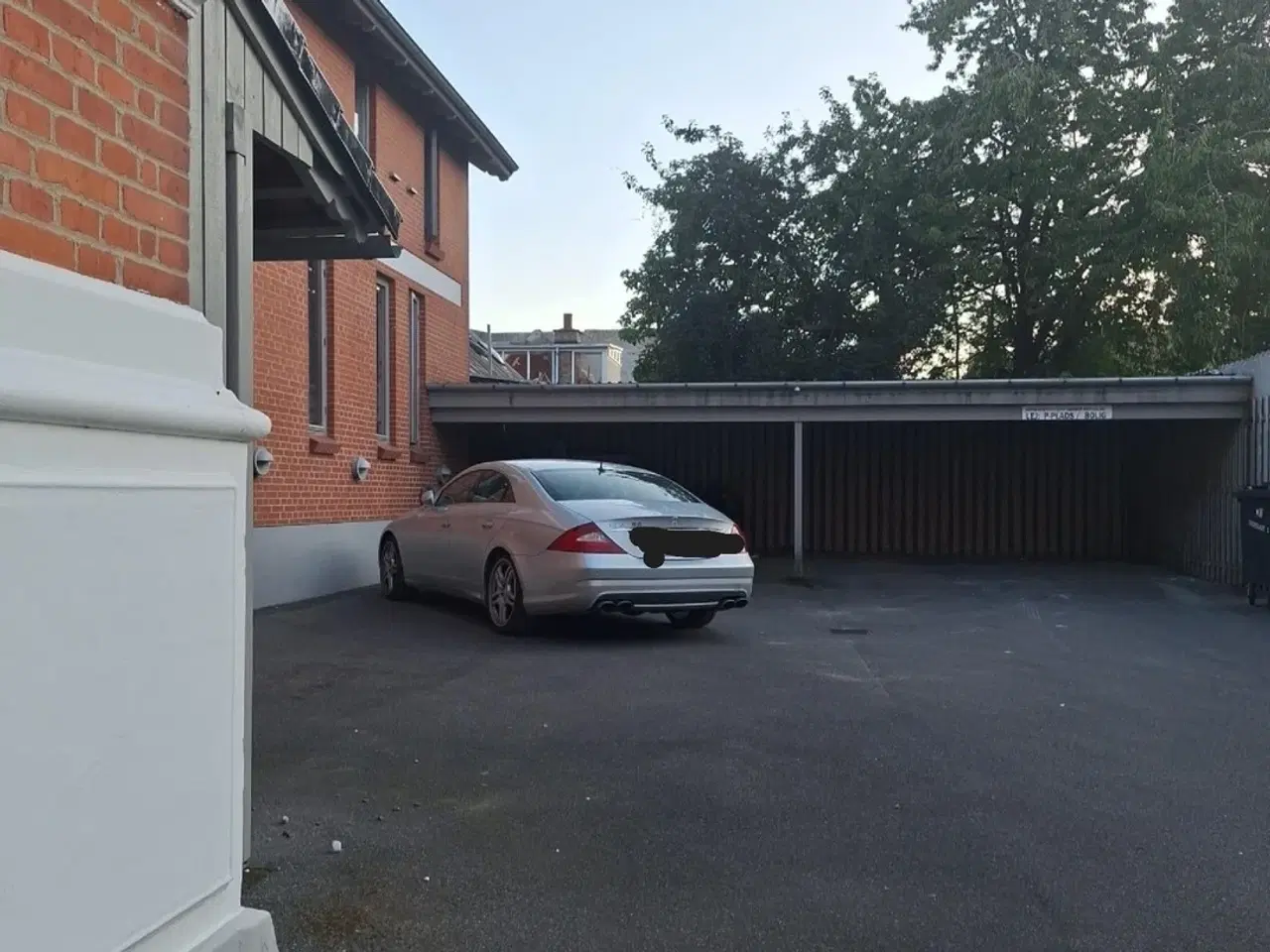 Billede 2 - P plads City