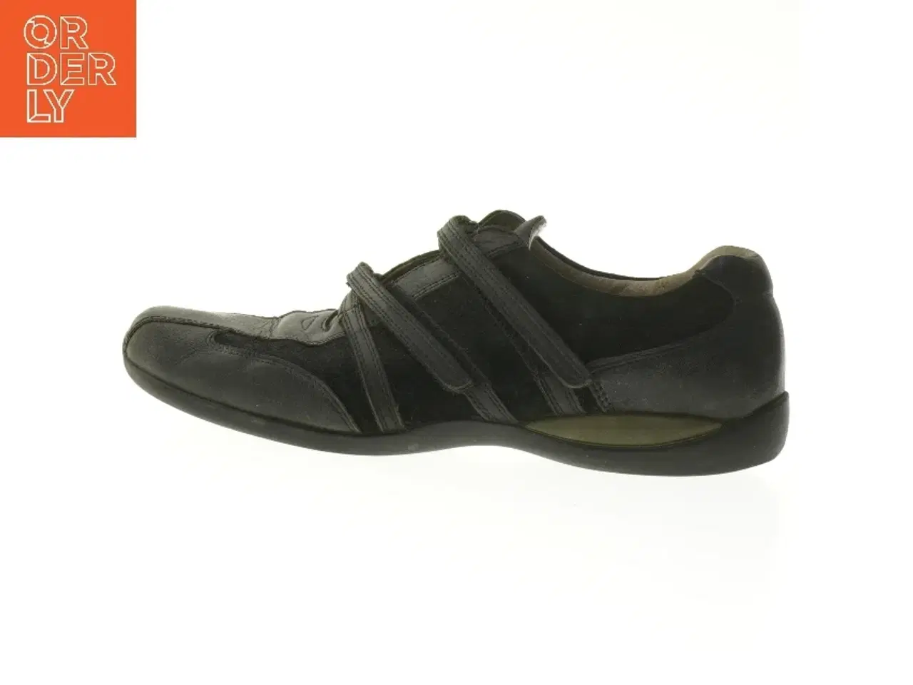 Billede 1 - Sort sportssko fra Hush Puppies (str. 40-41 )