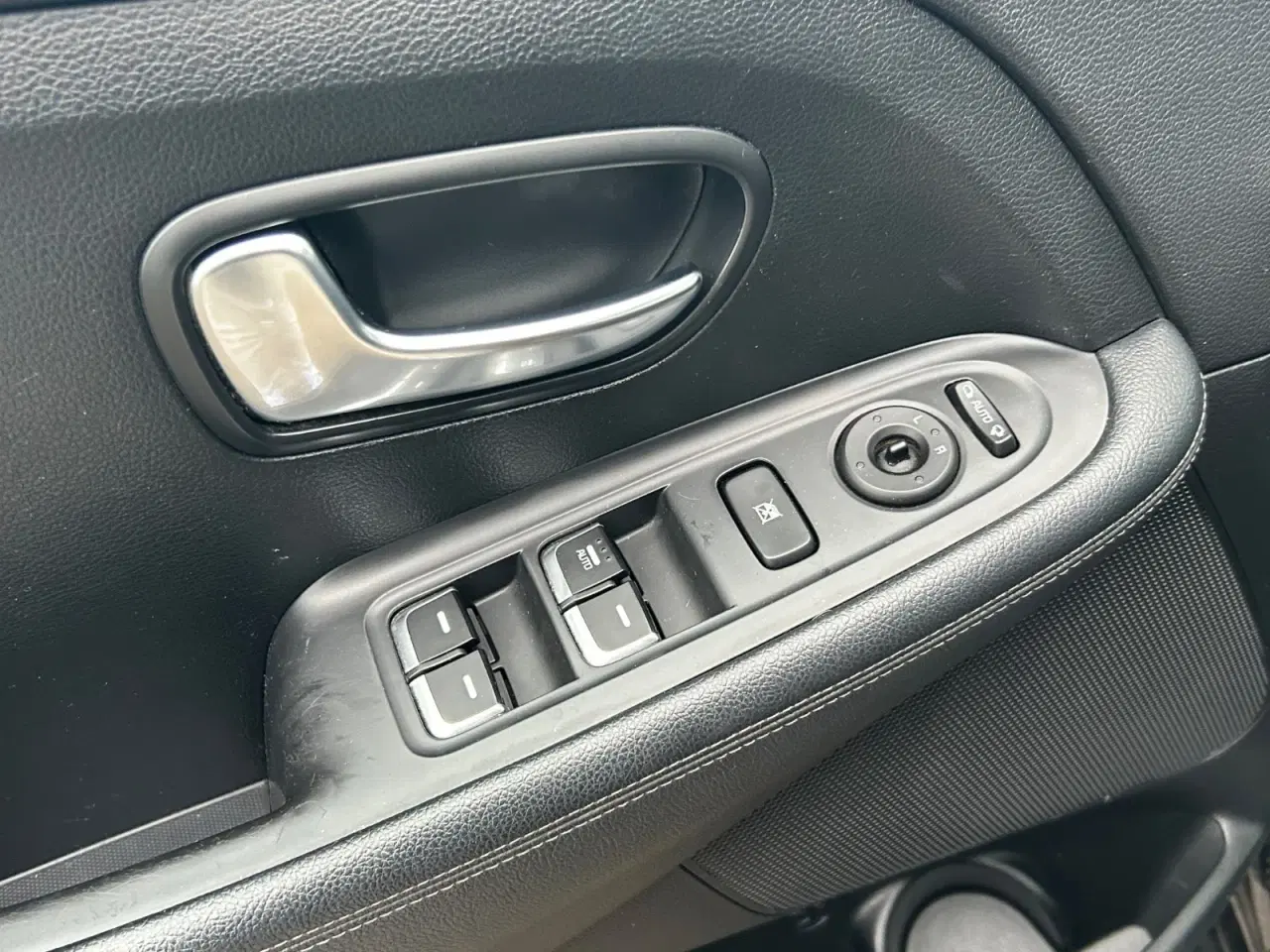 Billede 15 - Kia Carens 1,7 CRDi 115 Style+ 7prs