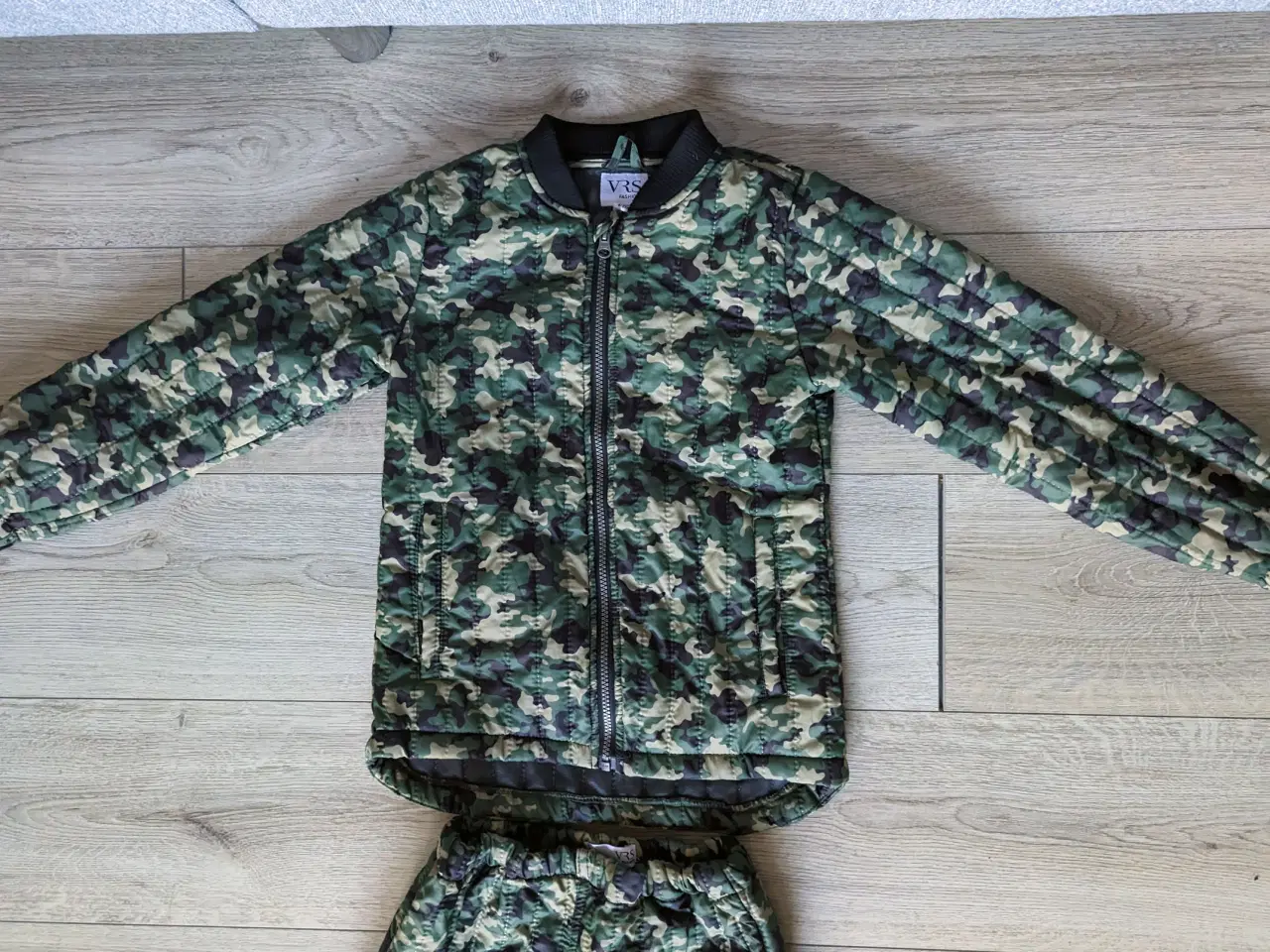 Billede 2 - Termosæt VRS 134 / 8-9 år