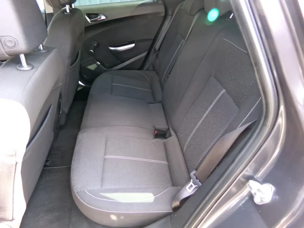 Billede 10 - Opel Astra 1,6 Sport Sports Tourer eco