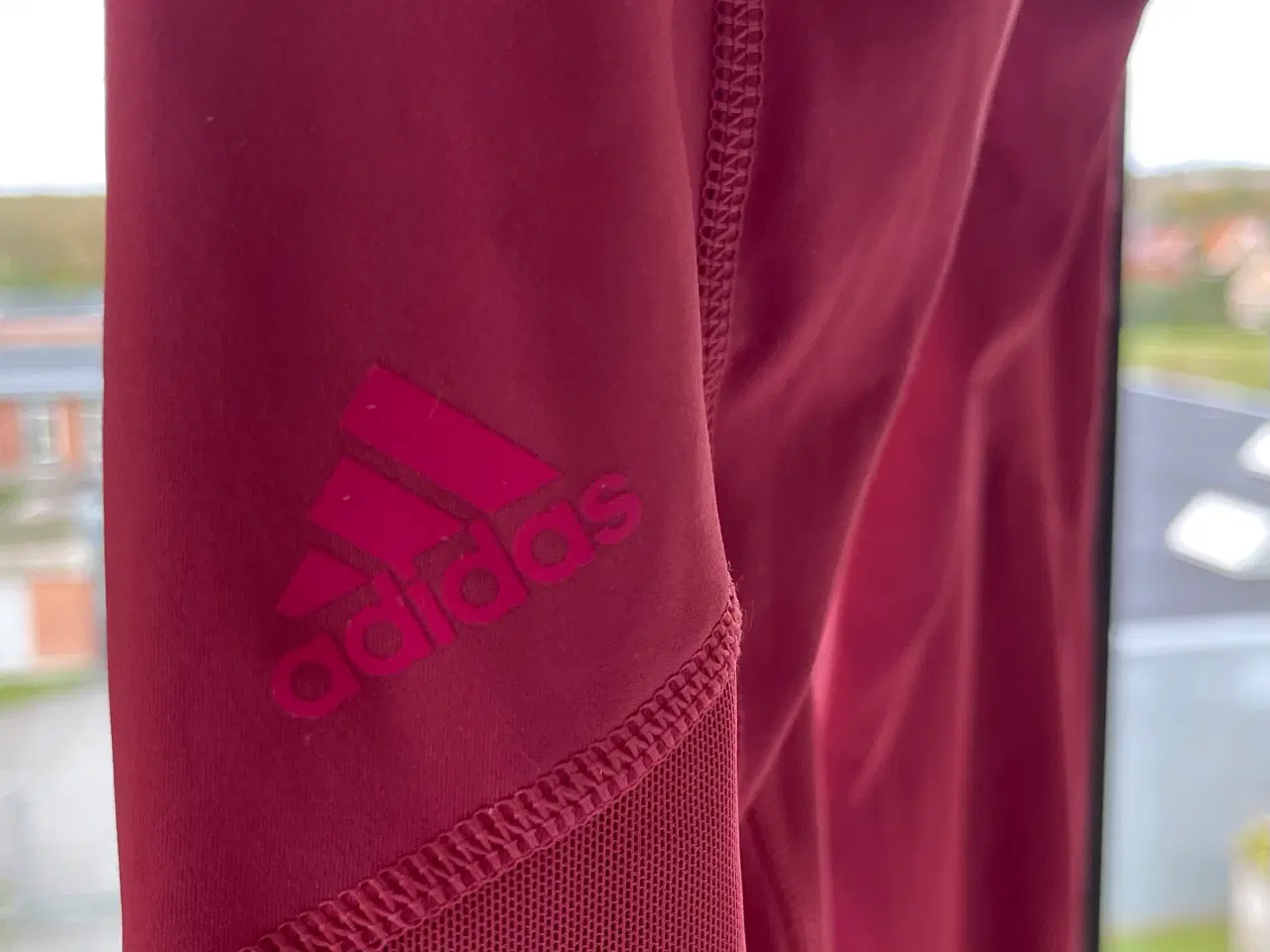 Billede 3 - Adidas tights sælges