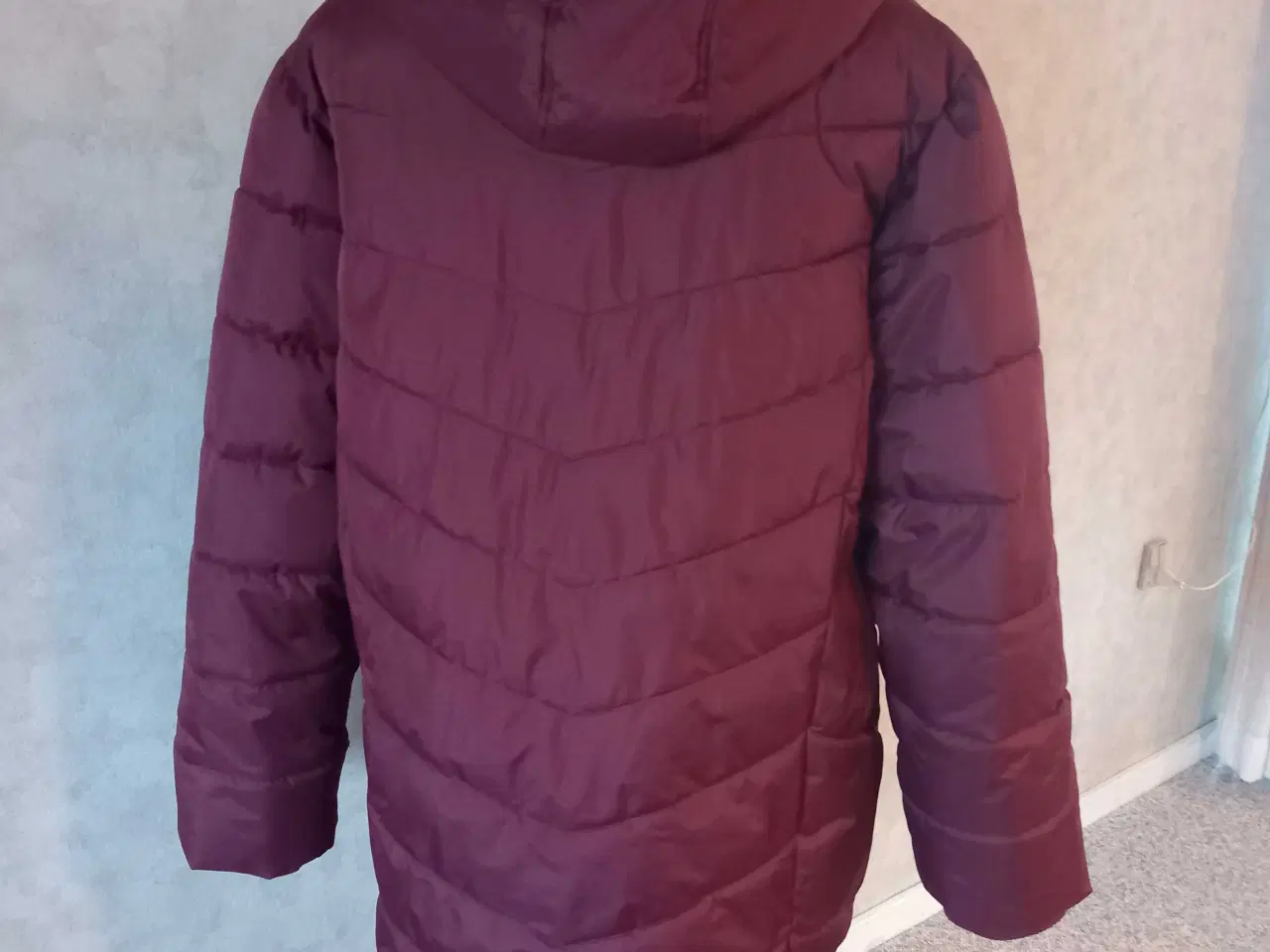 Billede 3 - Halv lang vinterjakke 