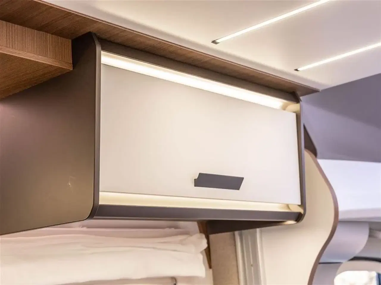 Billede 30 - 2026 - Benimar Mileo 268 Skandinavisk design og komfort året rundt