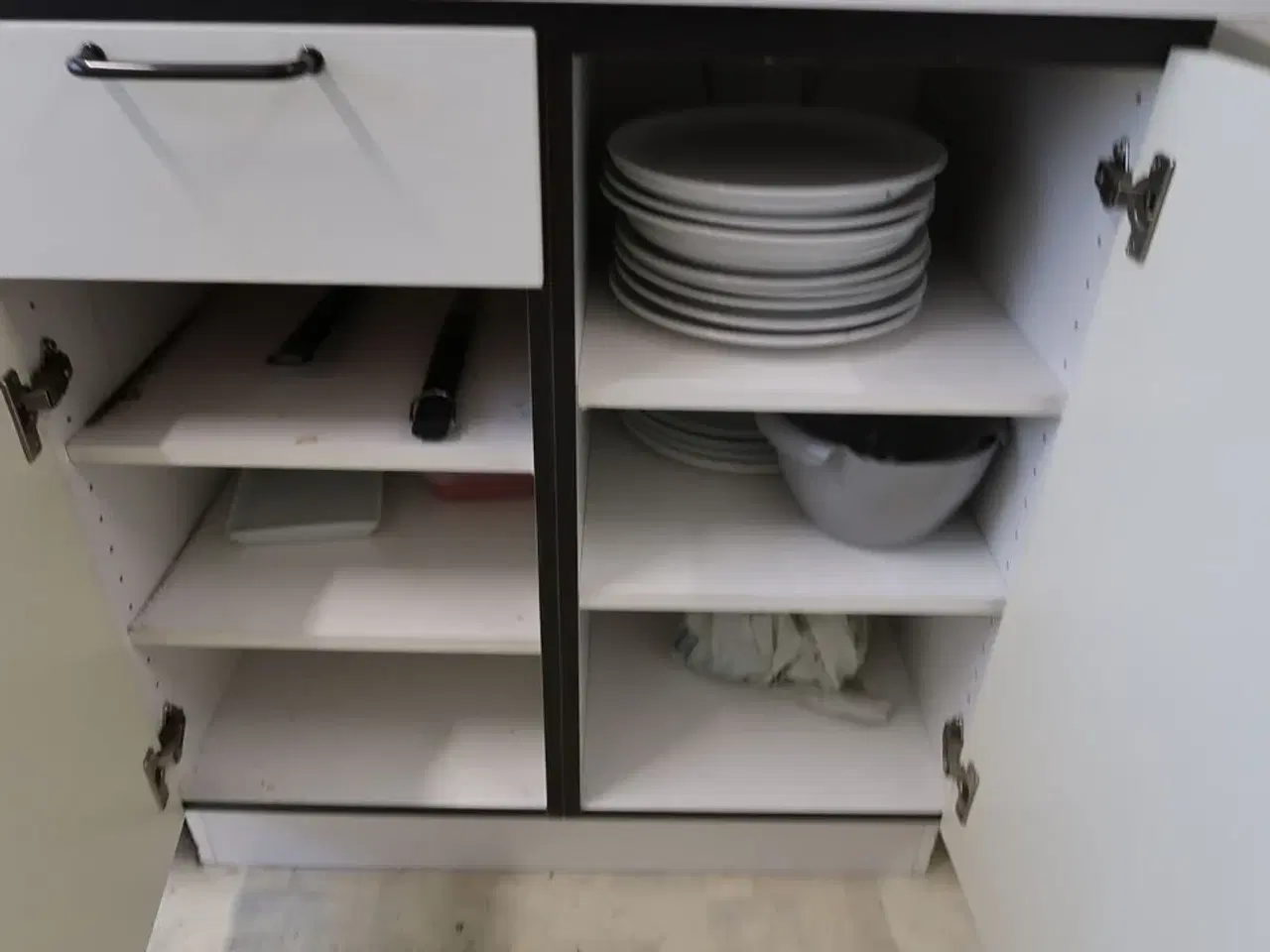 Billede 7 - Isterningemaskine KØKKENCHEF, div. Køkkenservice, mikrobølgeovne m.m.