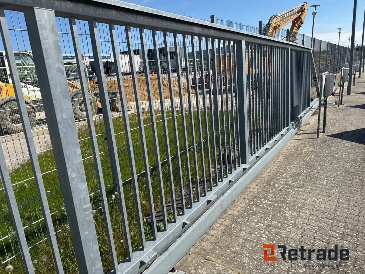 Billede 4 - - - - Automatisk skydeport 10 meters Assa avlet systems