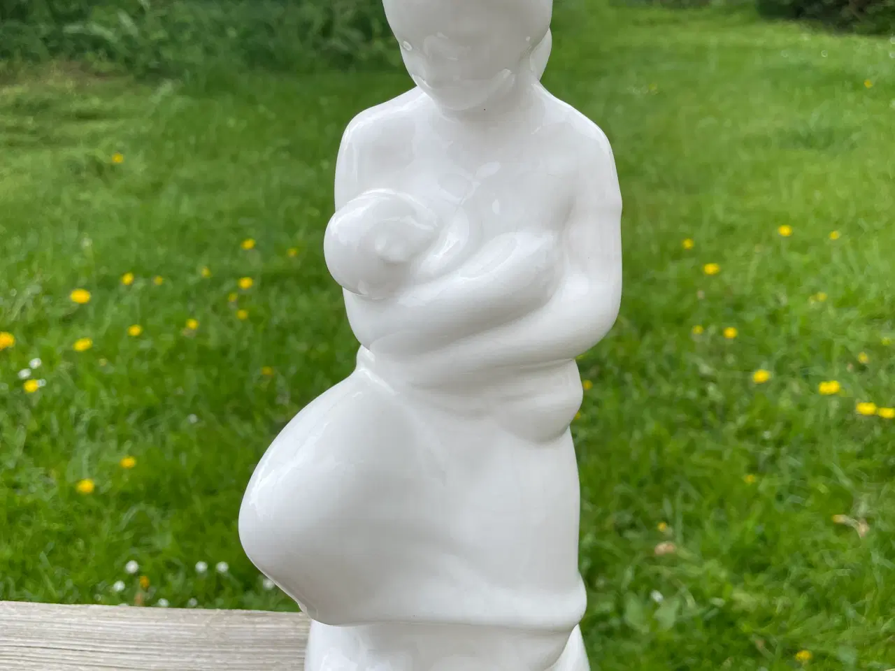Billede 1 - Figur mor og barn