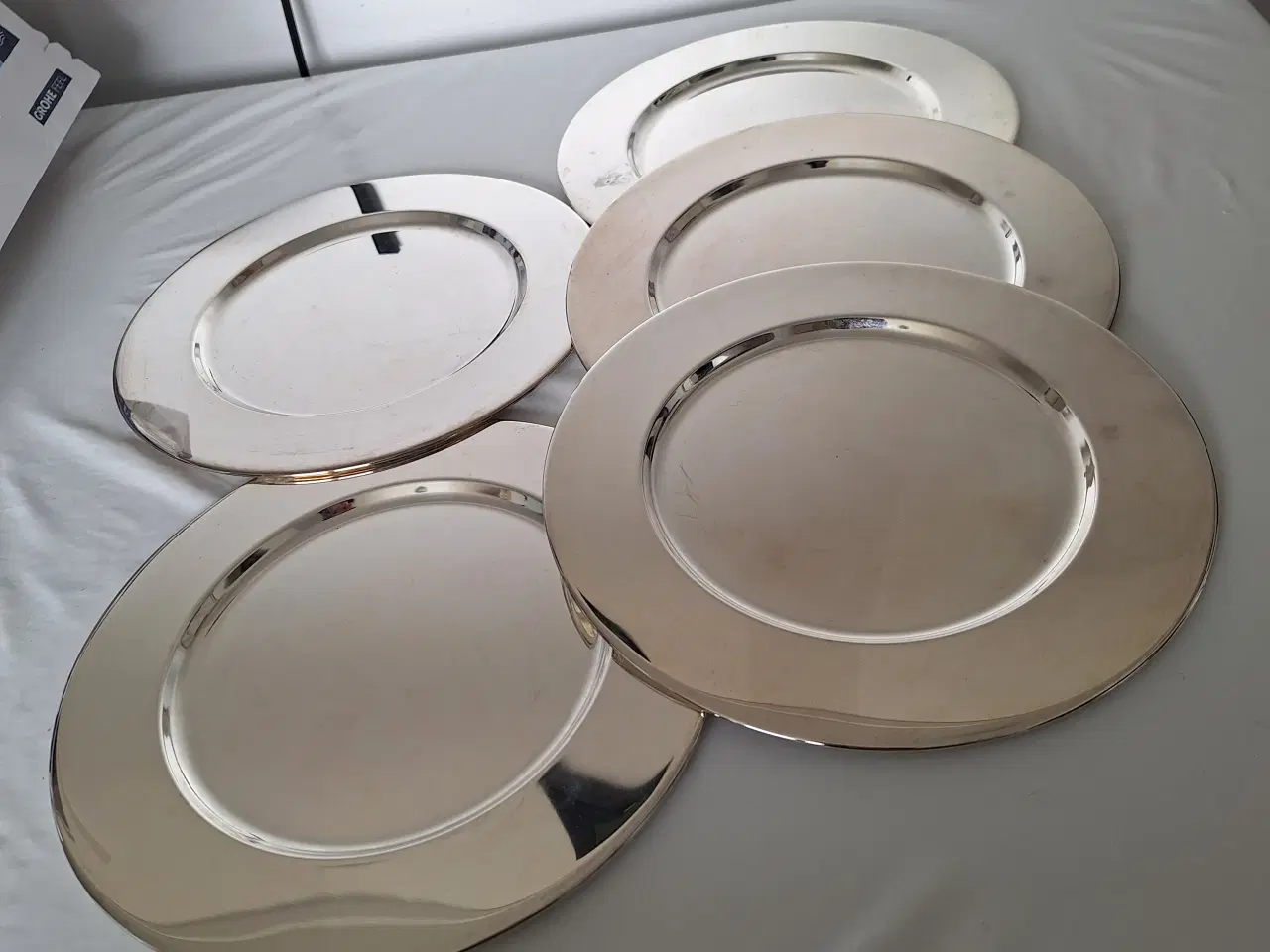 Billede 1 - Tallerkener