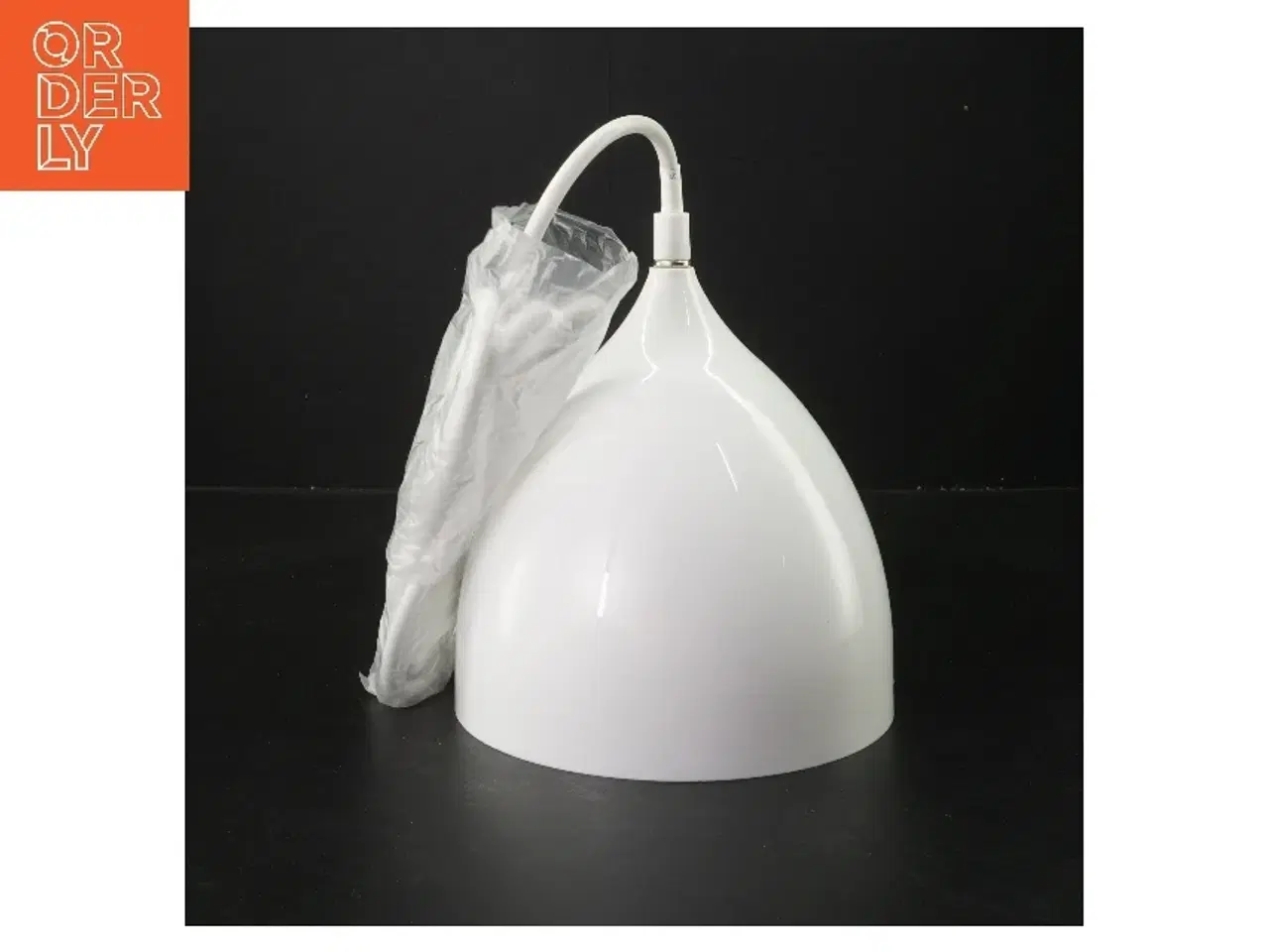 Billede 1 - Ny Hvid pendellampe (str. Ø 16 cm)