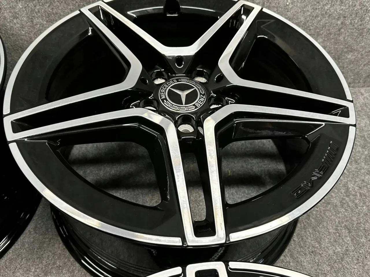 Billede 5 - ALUFÆLGE MERCEDES E KLASSE AMG 213 W213 E213 18"