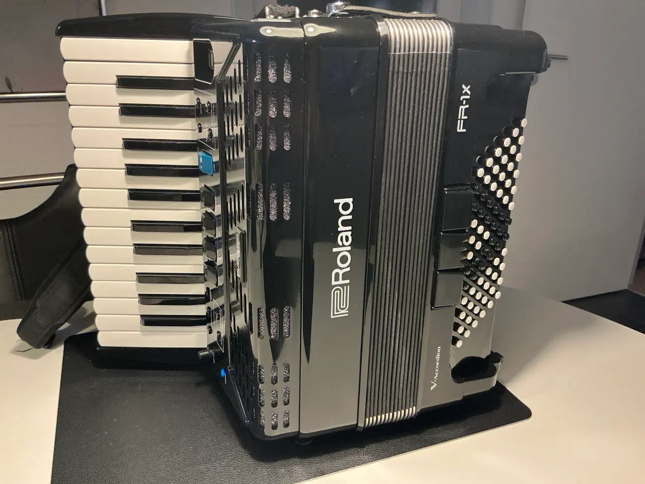 Billede 1 - Roland fr 1x