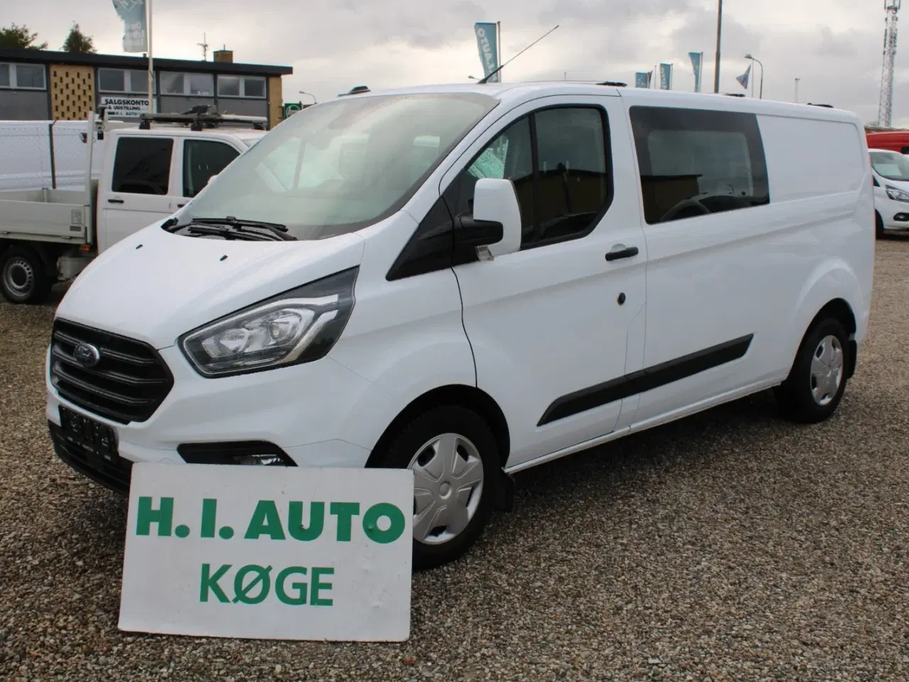 Billede 2 - Ford Transit Custom 320L 2,0 TDCi 130 Trend Mandskabsvogn