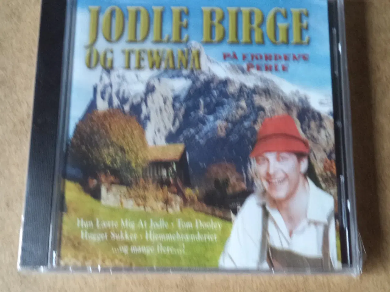 Billede 1 - Jodle Birge & Tewana ** På Fjordens Perle (3036) 