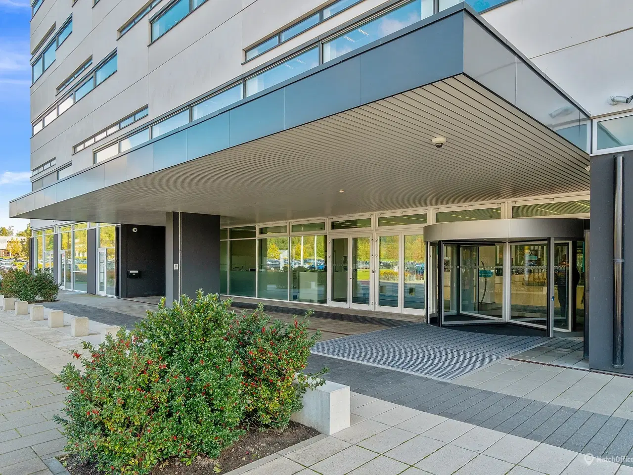 Billede 2 - Moderne kontorhus i dynamisk erhvervskvarter