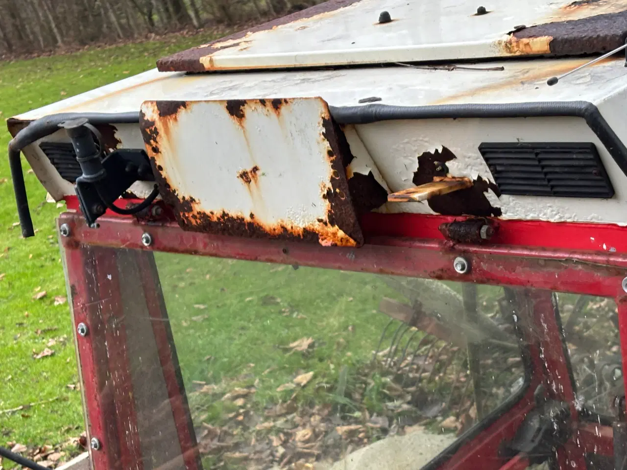 Billede 2 - Førerhus til mini traktor 
