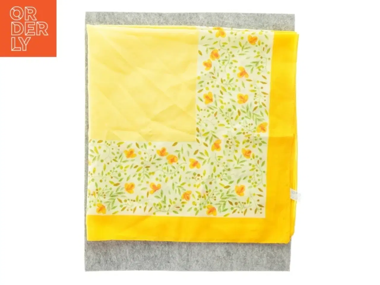 Billede 1 - Tørklæde (str. 70 x 70cm)