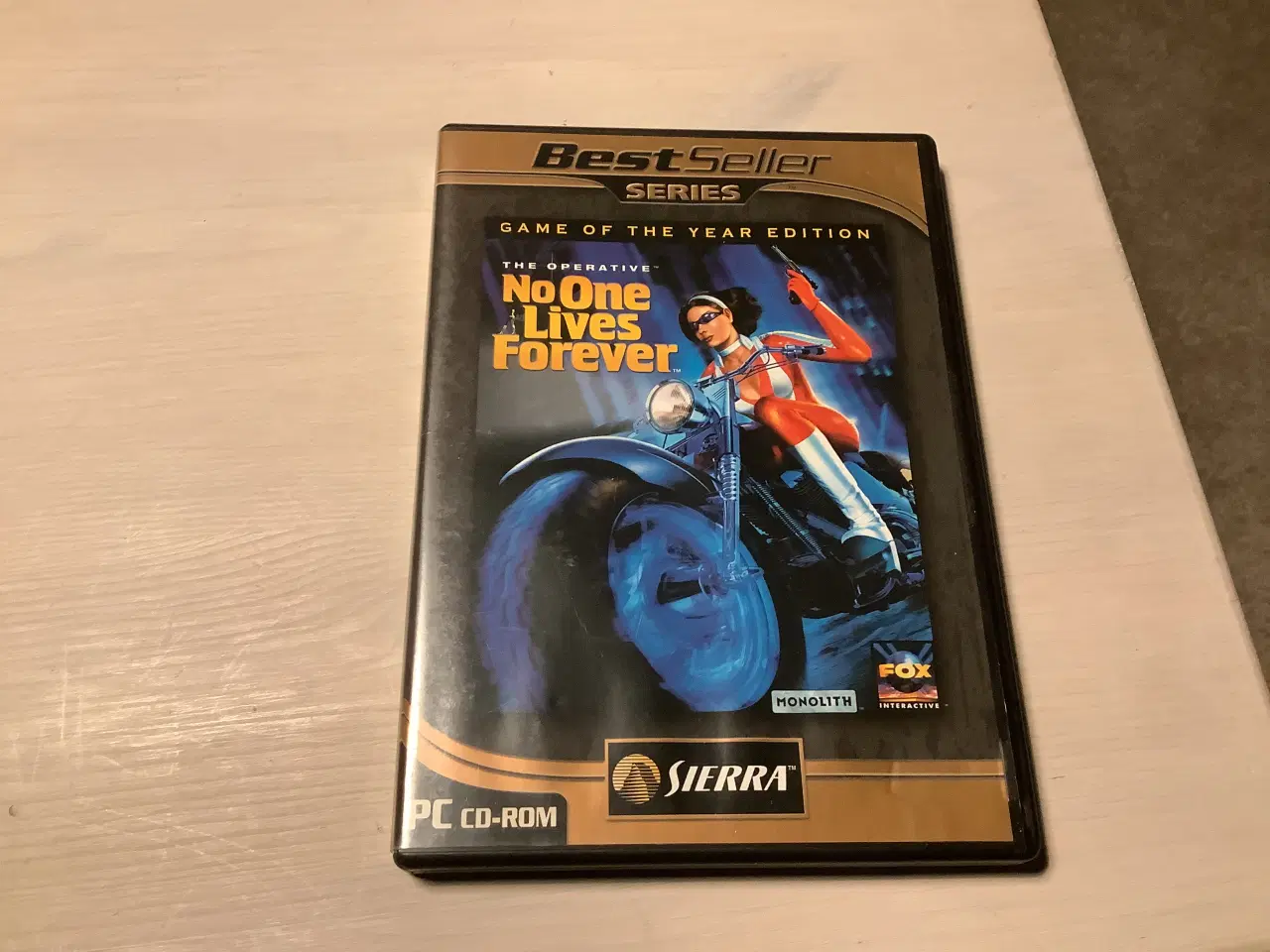 Billede 1 - No One lives forever pc spil