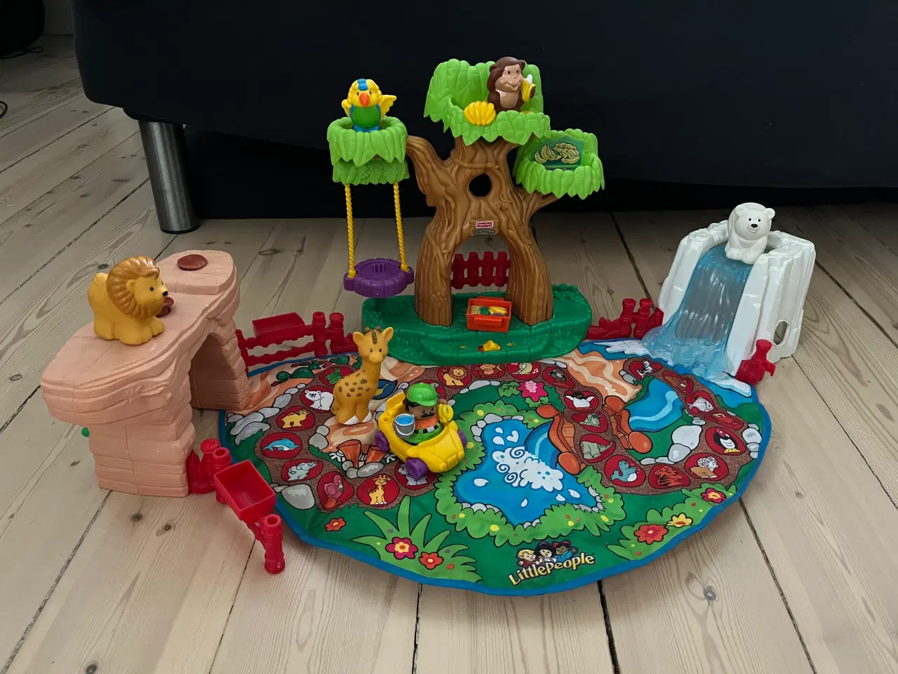 Billede 1 - Baby-zoo i flot stand