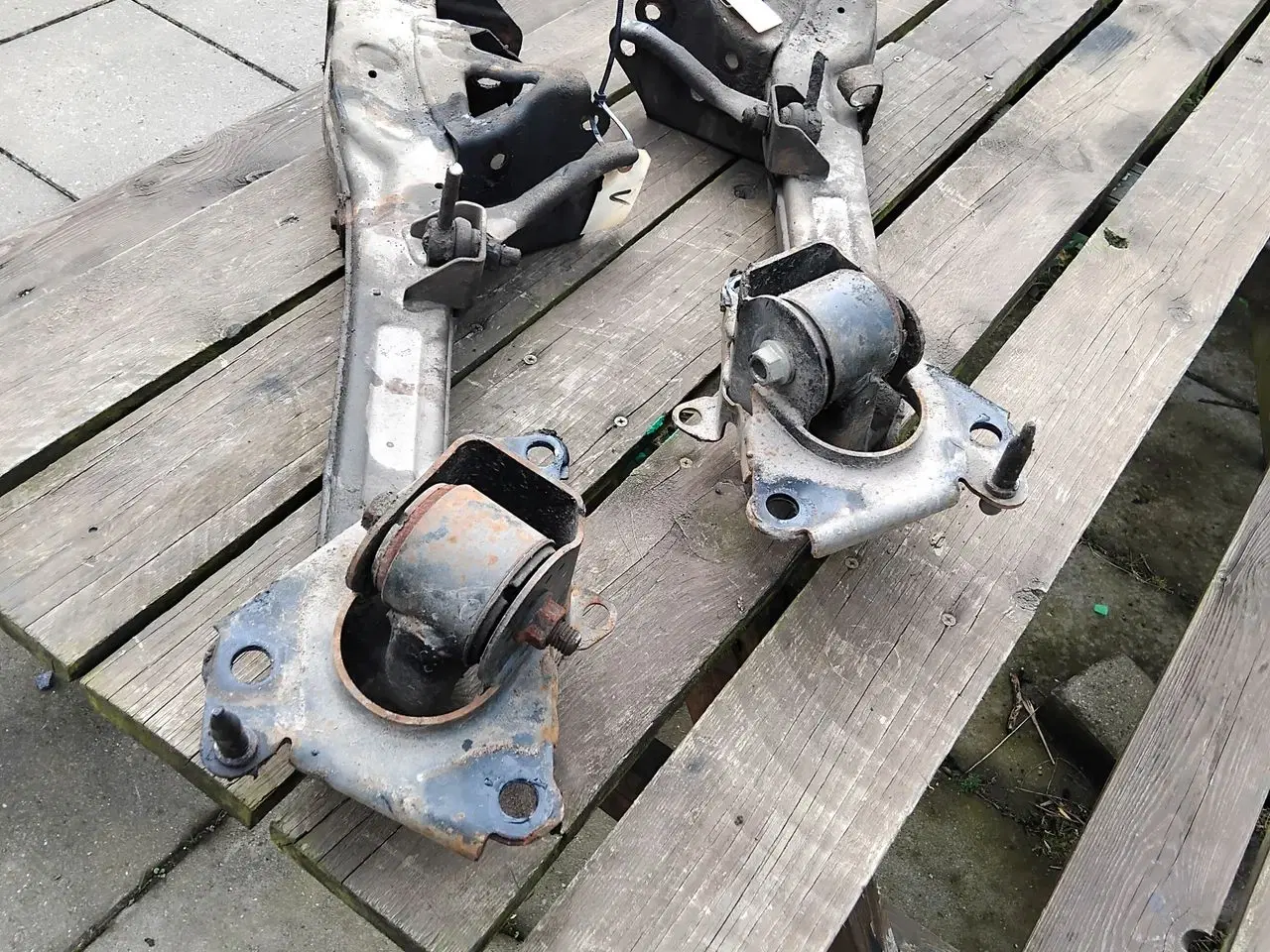 Billede 1 - alfa 159 bærearm bag h+v
