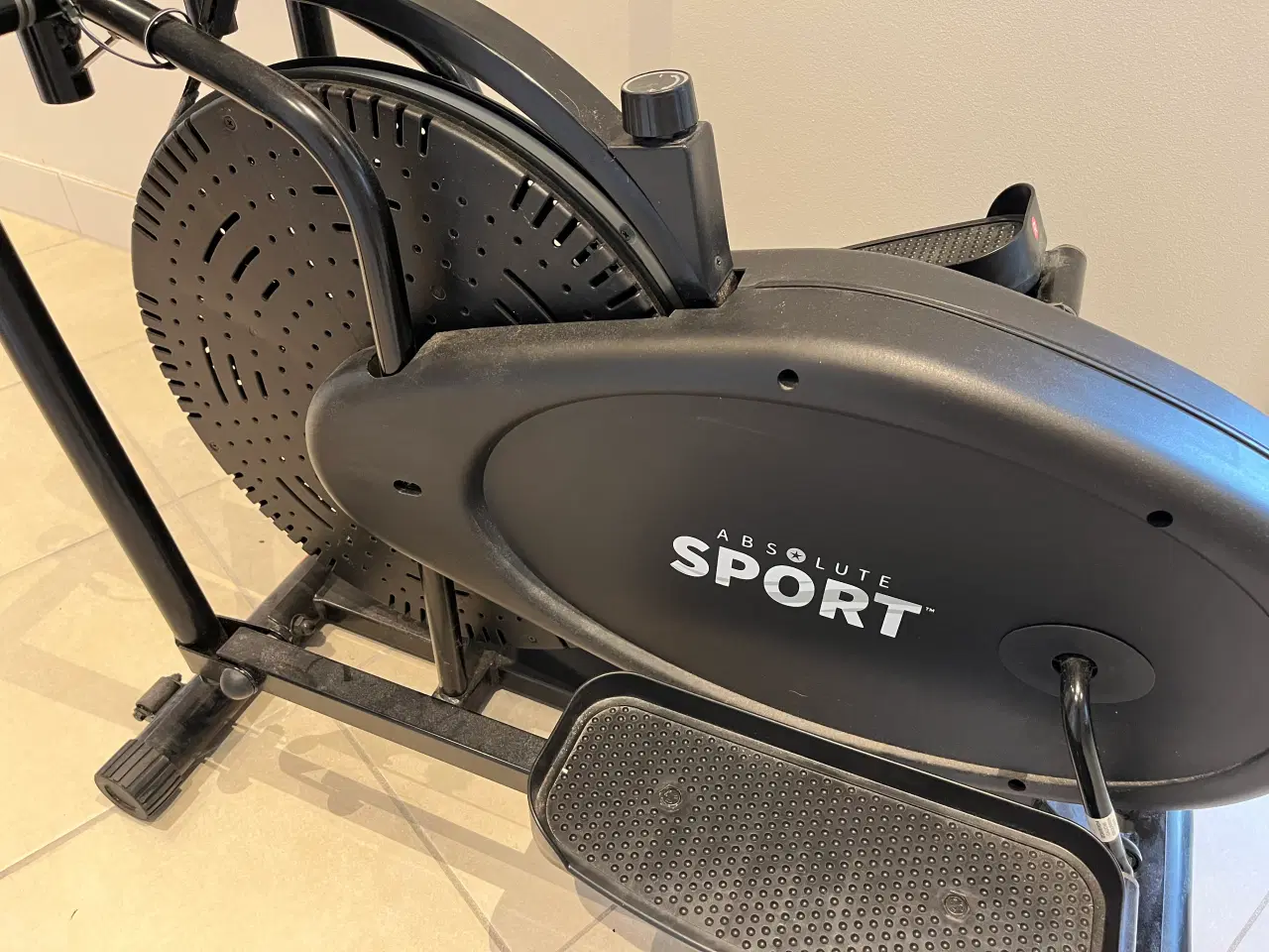 Billede 1 - Crosstrainer i ok stand