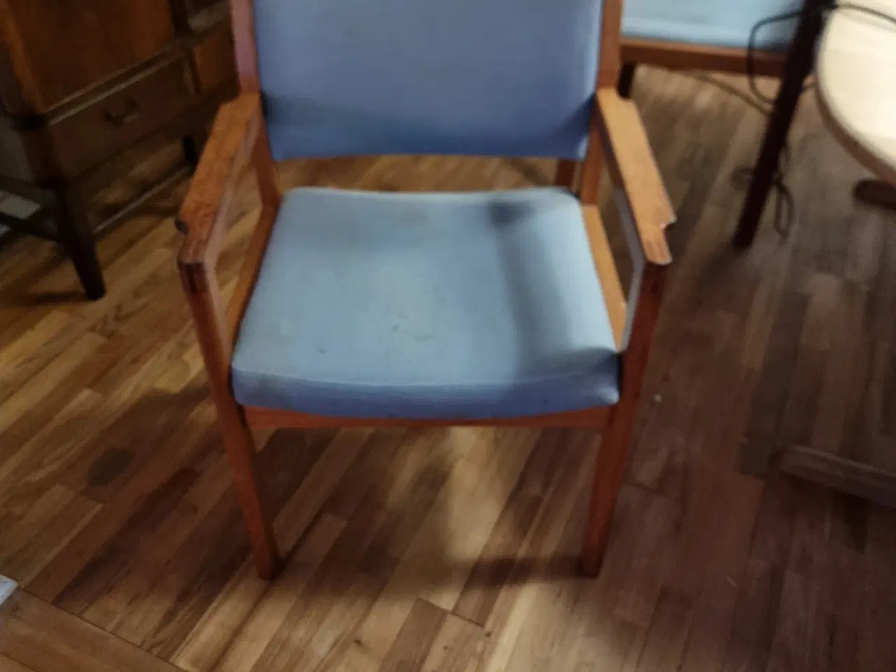 Billede 3 - Christian Hvidt konferencestol 420