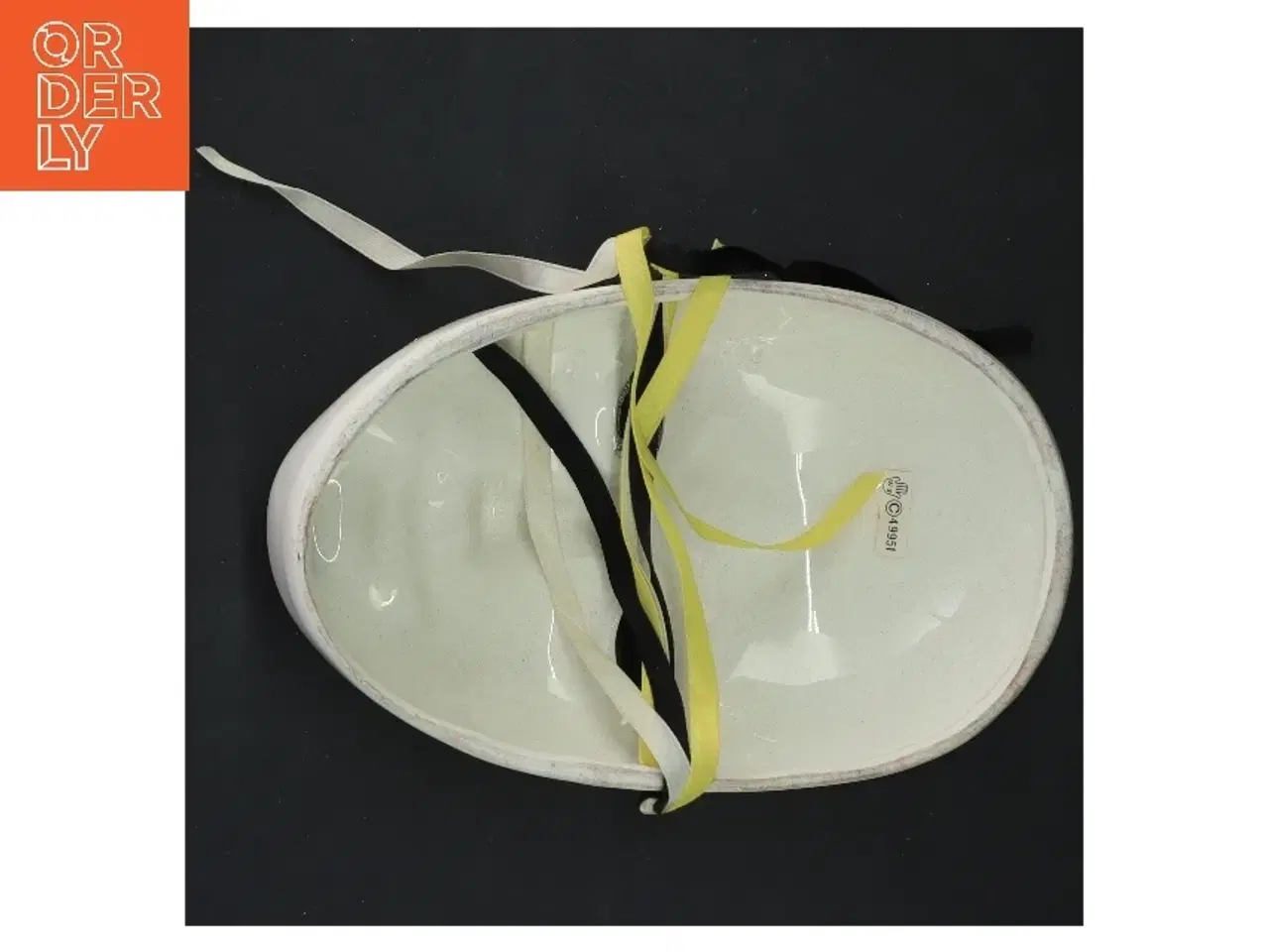 Billede 3 - Porcelænsmaske fra 1980erne (str. 18 cm)