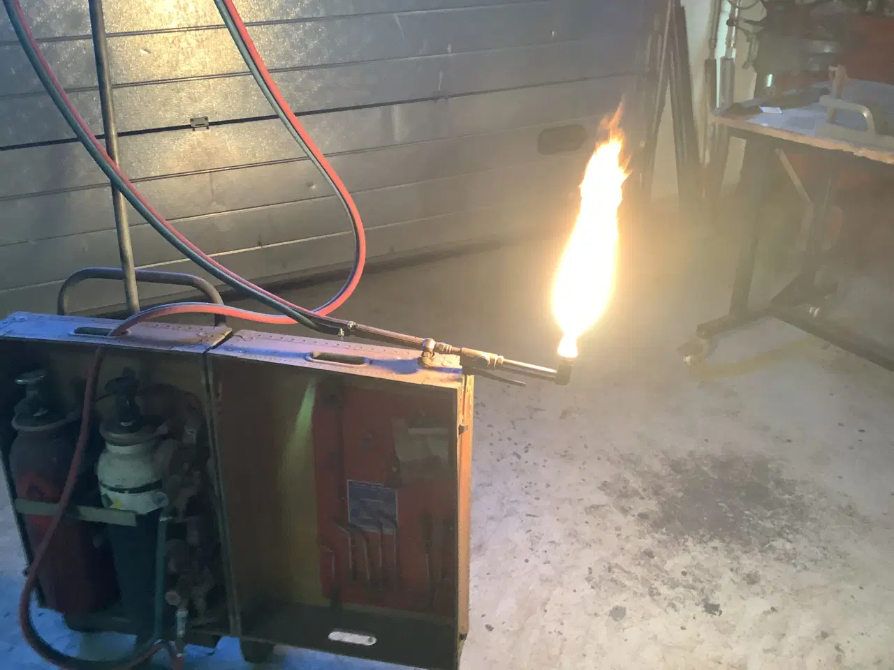 Billede 4 - Skærebrænder  gas og iltsæt med 2  ejerflasker