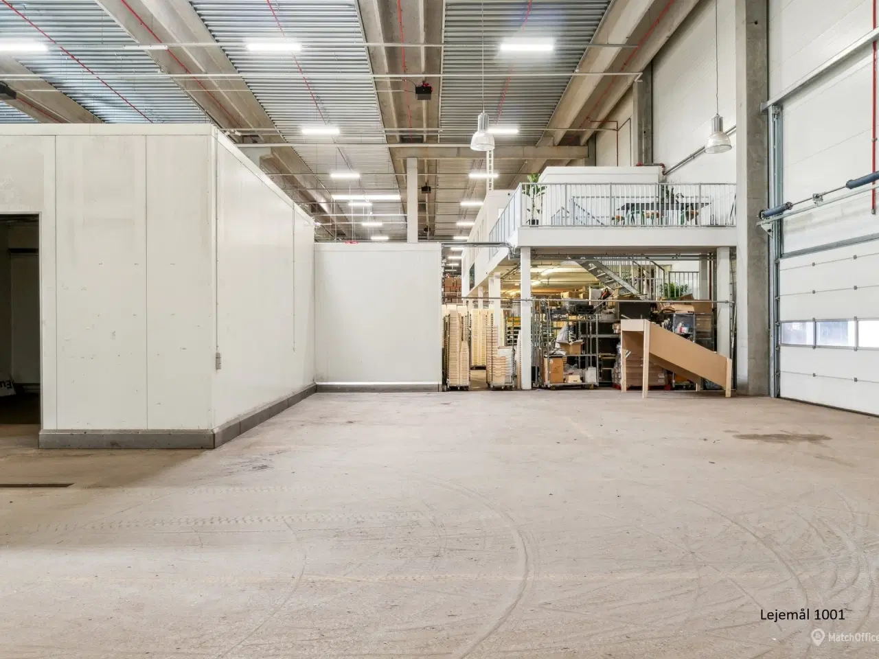 Billede 13 - Logistiklejemål med porte og ramper og en loftshøjde op til 10 meter