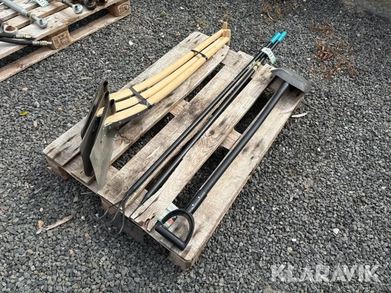 Billede 2 - Skovle 4 styk, hakke og kultivator Greenline Og Ukendt