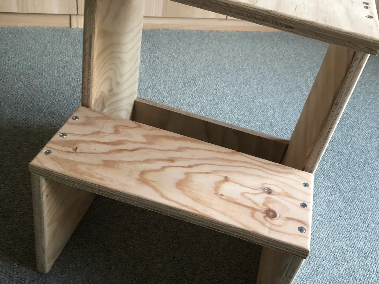 Billede 3 - TRAPSTIGE, taburet