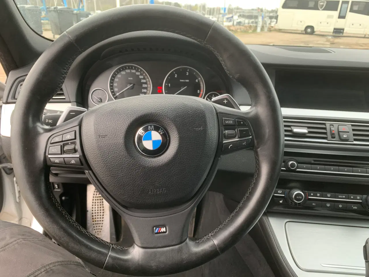 Billede 15 - BMW 530d 3,0 F11 - kom gerne med et bud