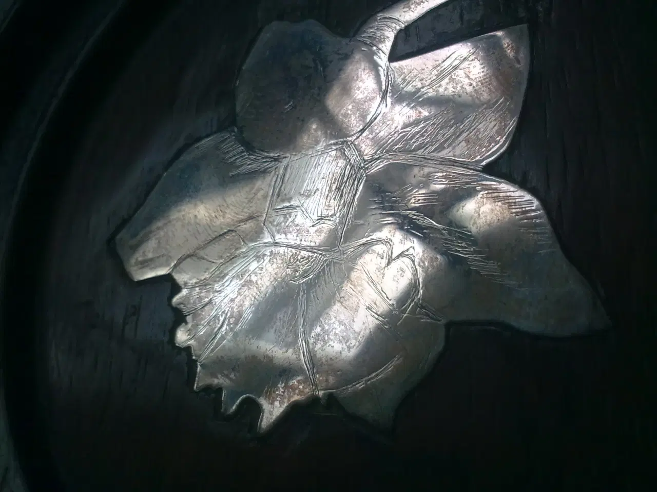 Billede 8 - Sølv intarsia i moseeg 2 vinbakke DANSK SKÅL