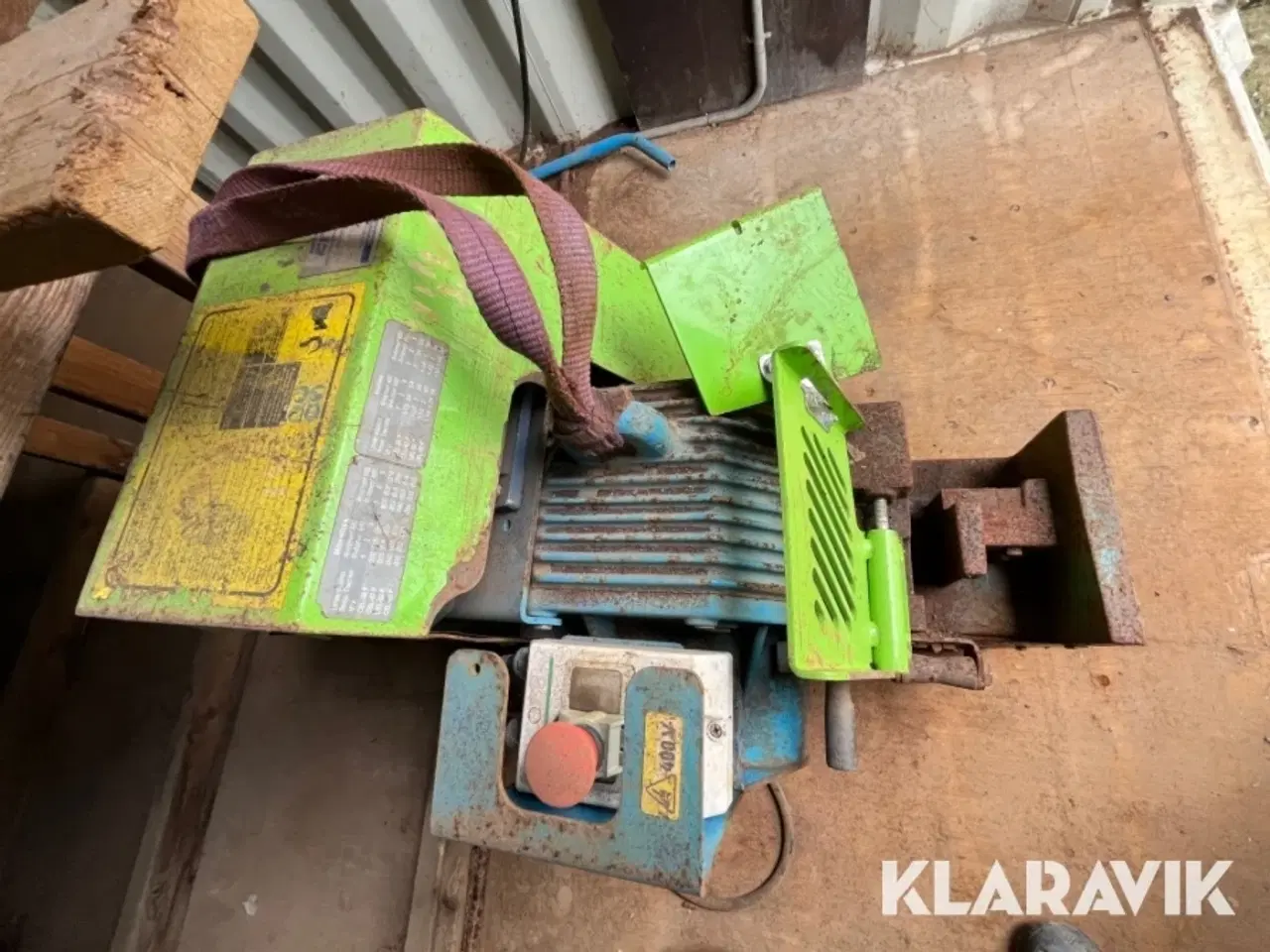 Billede 9 - Container med rørbukker 20 fods