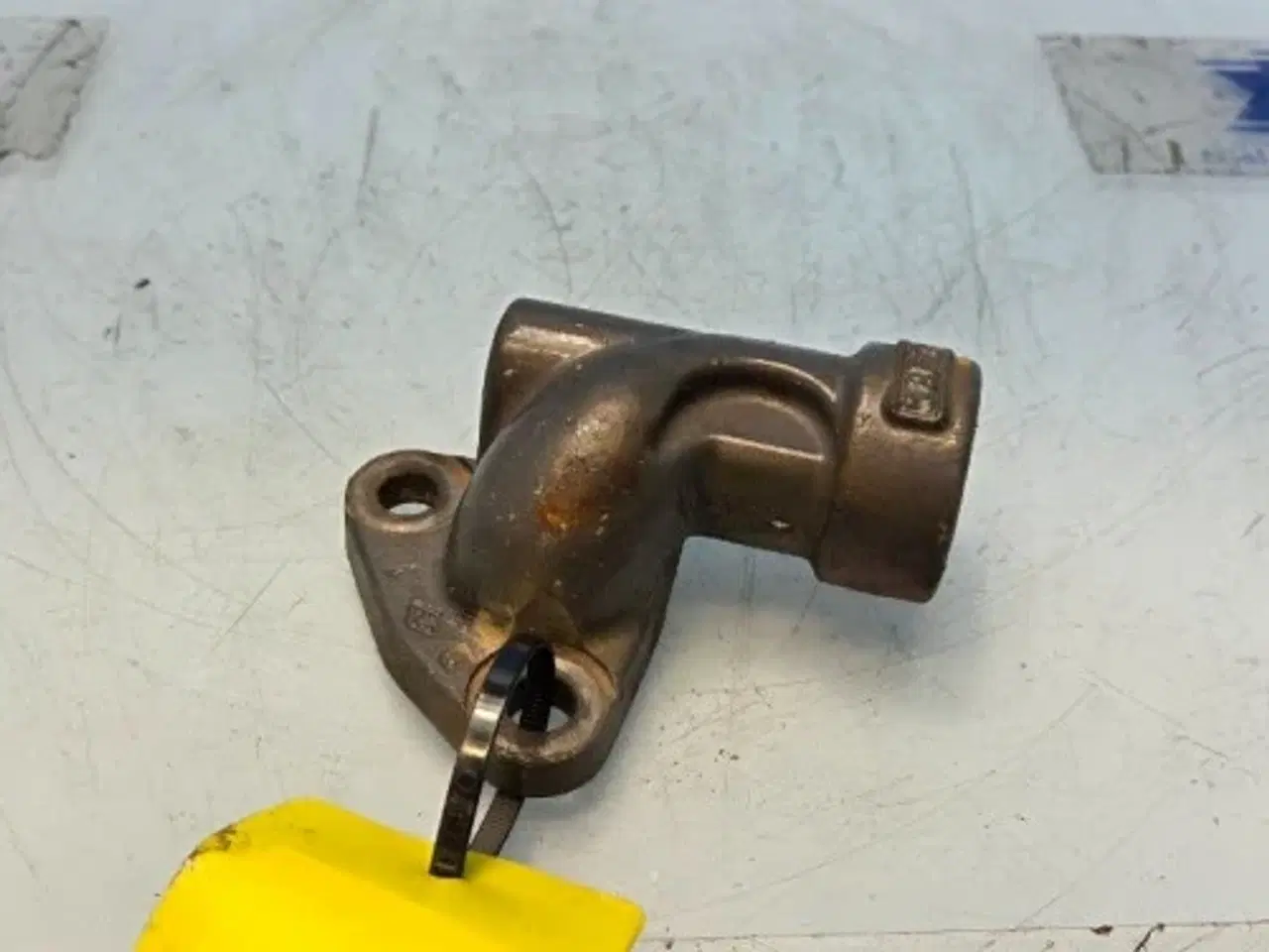 Billede 5 - John Deere  6068   Termostathus   R504754