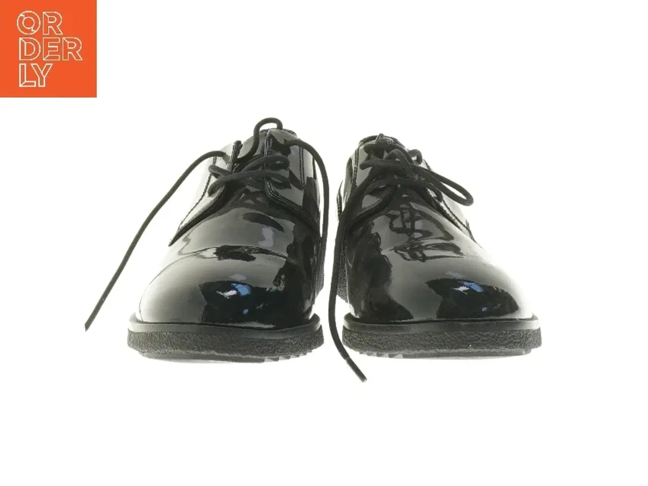 Billede 4 - Sort klassisk sko fra Clanks (str. 42 )