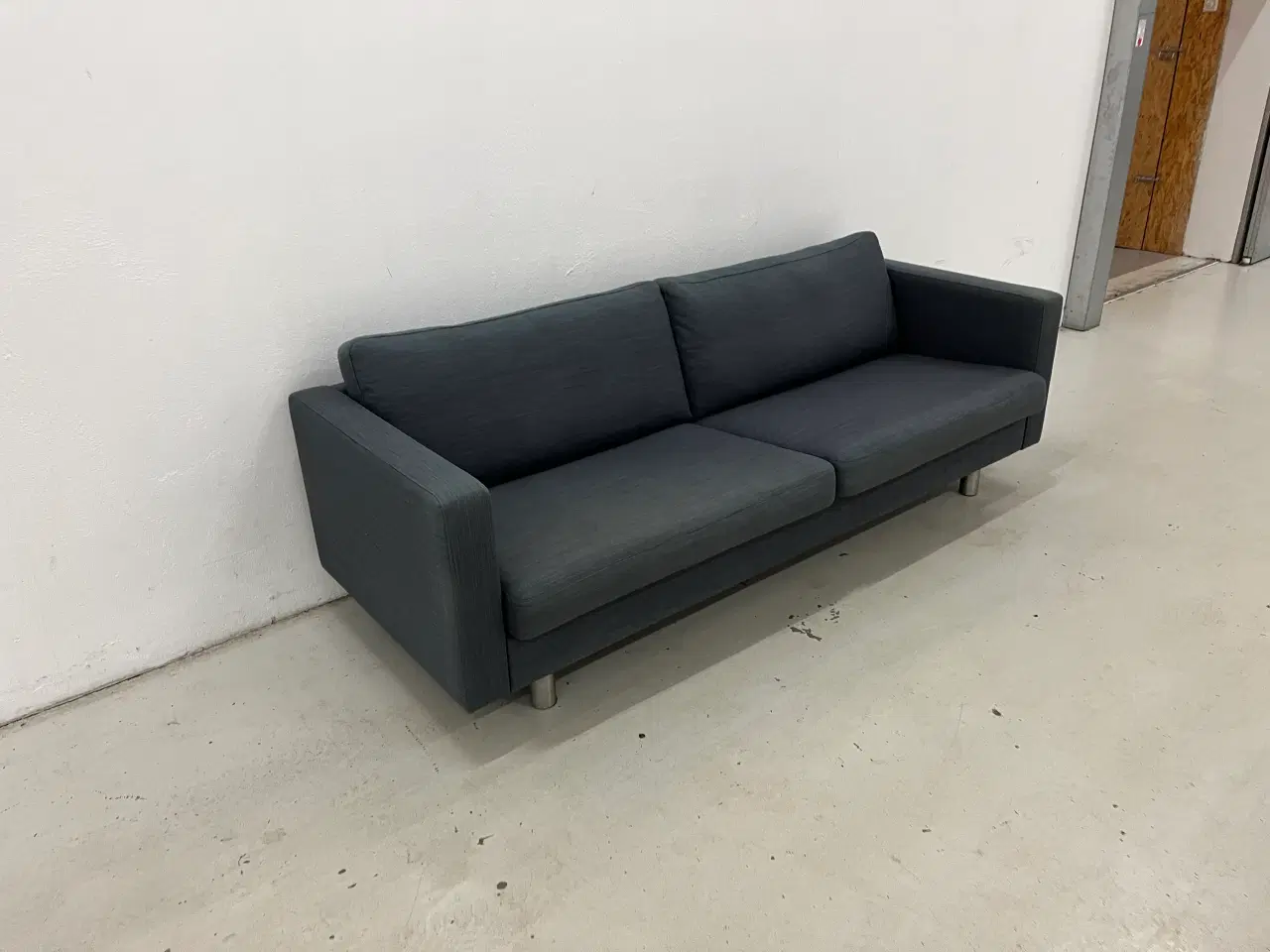Billede 5 - Mogens Hansen MH321 3 Pers.Sofa i blå/sort stof.
