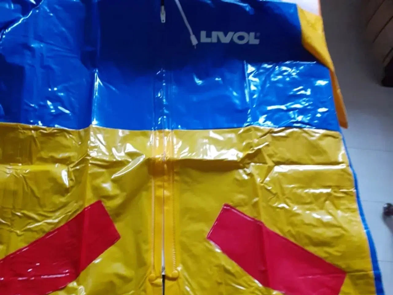 Billede 3 - Regn jakke str. M str 40  den er helt ny