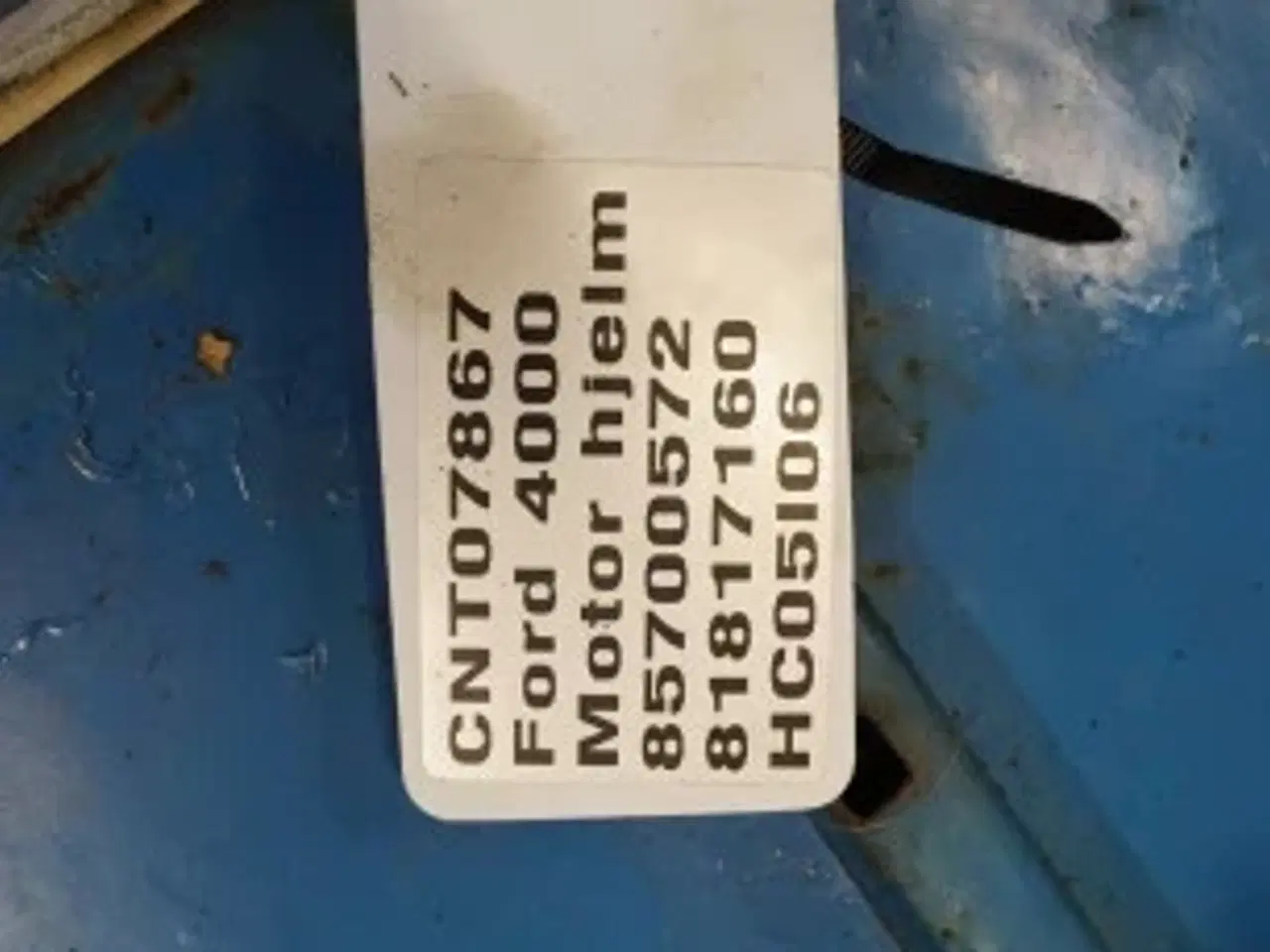 Billede 9 - Ford 4000 Motorhjelm 